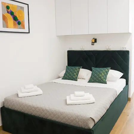 Apartamento Color Block Near Old Town