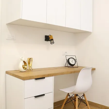 Apartamento Color Block Near Old Town
